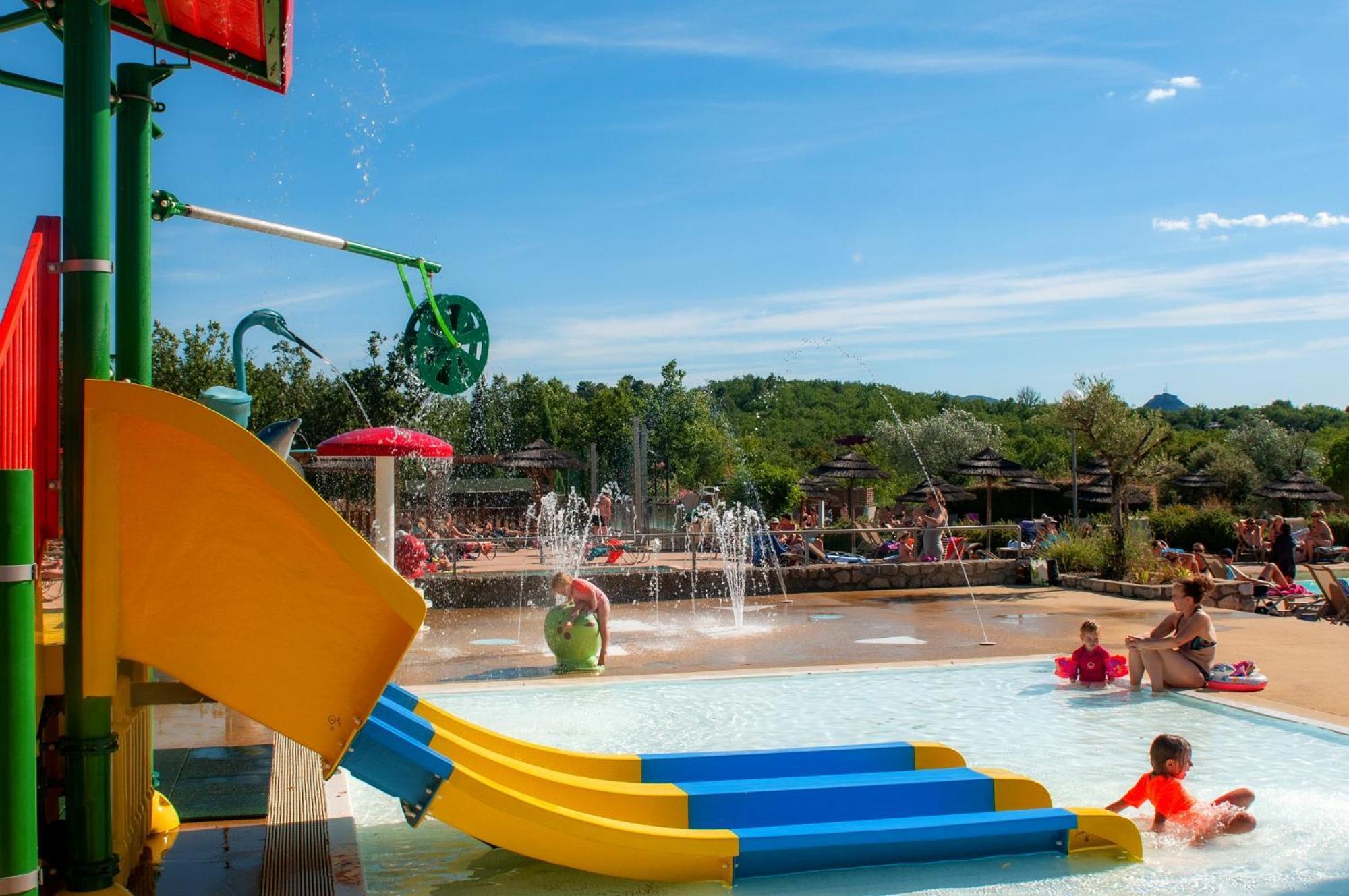 Camping Domaine De Chaussy Lagorce  Esterno foto