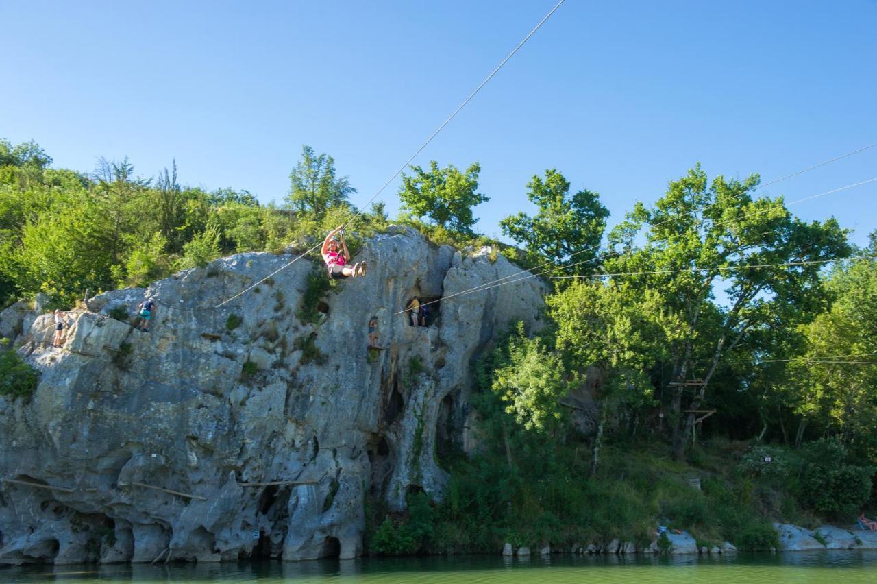 Camping Domaine De Chaussy Lagorce  Esterno foto